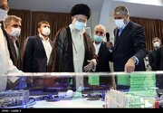 دستاوردهای صنعت هسته‌ای مورد حمایت و خرسندی امام خامنه‌ای قرار گرفت