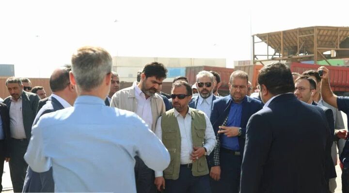 میزان رسوب کالا در بنادر کشور ۱۵ درصد کاهش یافت میزان رسوب کالا در بنادر کشور ۱۵ درصد کاهش یافت