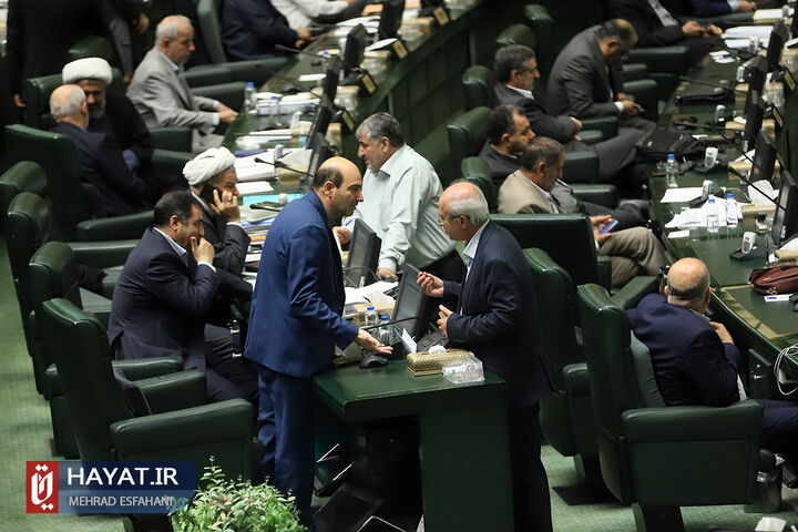 بخشنامه غیر قانونی وزارت کشور نوعی بی تجربگی سیاسی و مخالف چندین اصل قانون اساسی است/ مشاوران و نفوذی های بی تجربه در بدنه وزارت کشور به تعامل میان دو بخشنامه غیر قانونی وزارت کشور نوعی بی تجربگی سیاسی و مخالف چندین اصل قانون اساسی است/ مشاوران و نفوذی های بی تجربه در بدنه وزارت کشور به تعامل میان دو