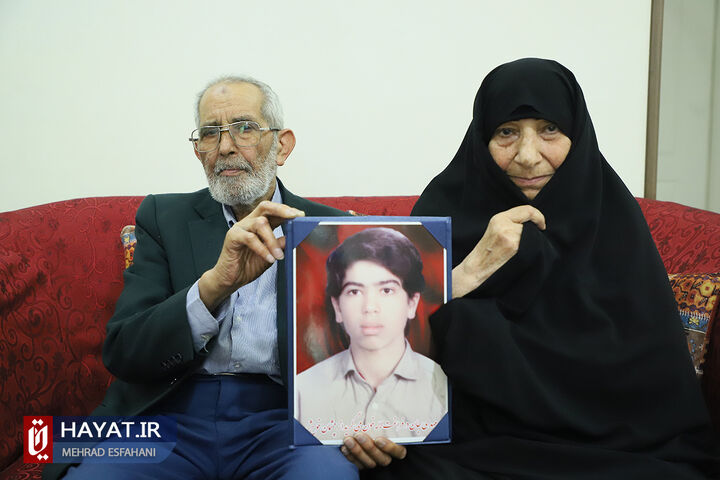 پدر و مادر شهید مهدی خلیل آبادی