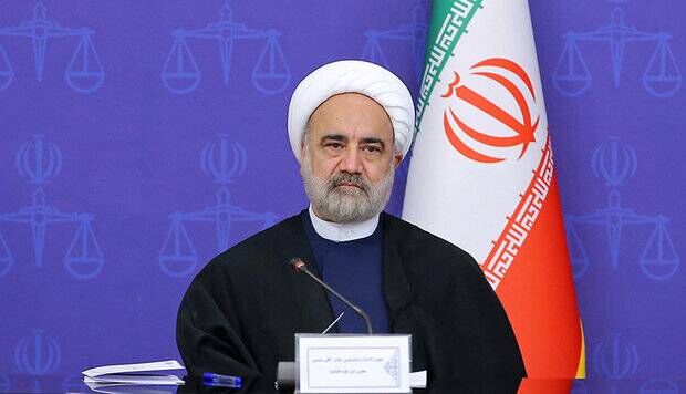 مردم در مراجعه به دستگاه قضا باید مطمئن شوند که عدالت اجرا میشود
 مردم در مراجعه به دستگاه قضا باید مطمئن شوند که عدالت اجرا میشود