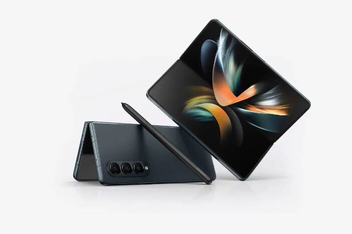 گلکسی زدفولد ۶ احتمالاً از نمایشگری با نسبتتصویر مشابه پیکسل فولد بهره خواهد برد
 گلکسی زدفولد ۶ احتمالاً از نمایشگری با نسبتتصویر مشابه پیکسل فولد بهره خواهد برد