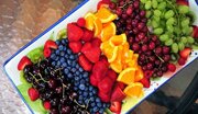 میوه را قبل از غذا بخوریم یا بعد از غذا؟