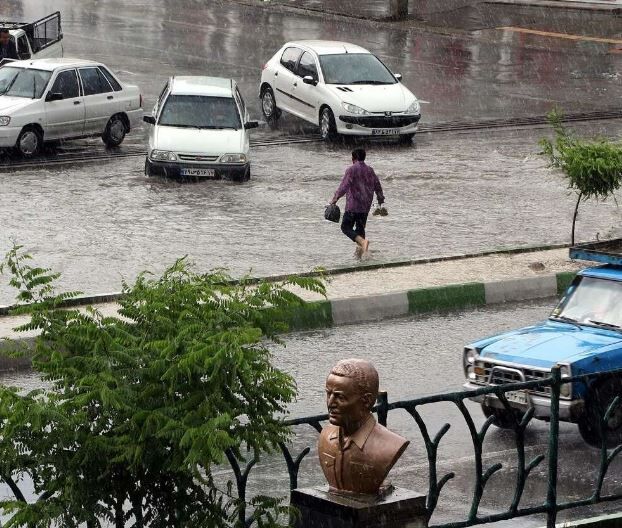 آمادهباش هلالاحمر در ۶ استان، سیلاب در راه است
 آمادهباش هلالاحمر در ۶ استان، سیلاب در راه است