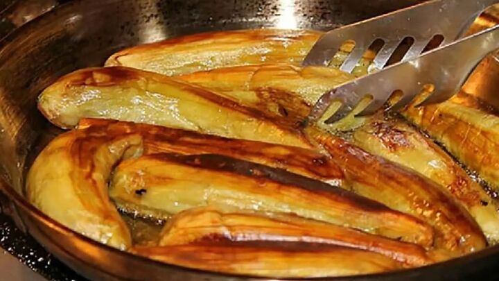 بادمجان را با آب سرخ کنید! بادمجان را با آب سرخ کنید!