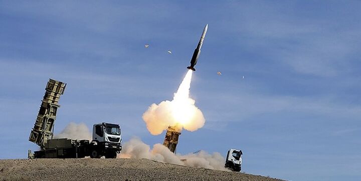 پاسخ کوبنده به ورود بدون مجوز هر پرندهای به حریم ایران پاسخ کوبنده به ورود بدون مجوز هر پرندهای به حریم ایران