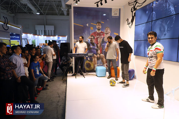 بیست و ششمین نمایشگاه بینالمللی الکامپ