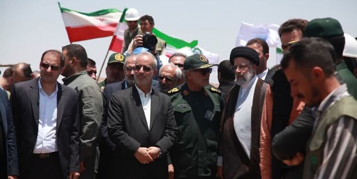 رئیس‌جمهور از خط انتقال آب خلیج فارس به رفسنجان بازدید کرد