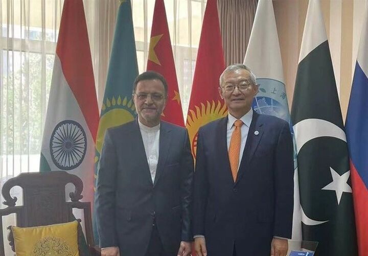 دیدار سفیر ایران با دبیرکل سازمان همکاری شانگهای دیدار سفیر ایران با دبیرکل سازمان همکاری شانگهای