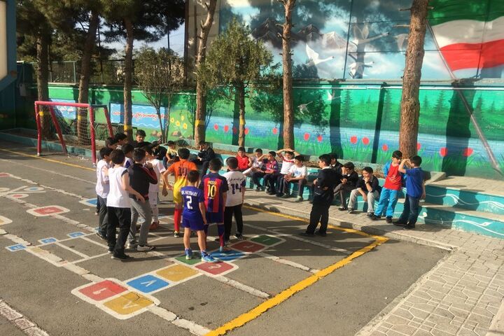 سلامت جسمانی دانش آموزان؛ قربانی نظام آموزش سلامت جسمانی دانش آموزان؛ قربانی نظام آموزش