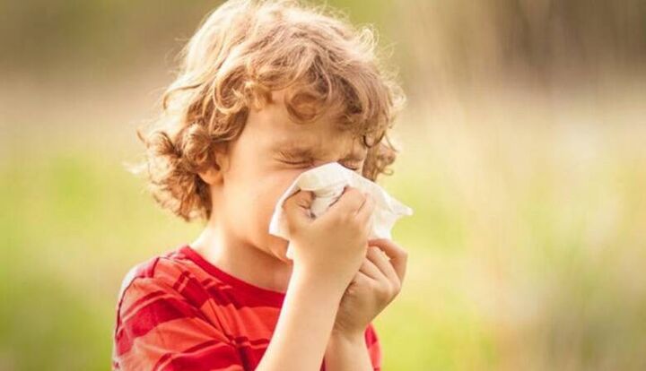 چگونه سرفه را کنترل کنیم؟ چگونه سرفه را کنترل کنیم؟