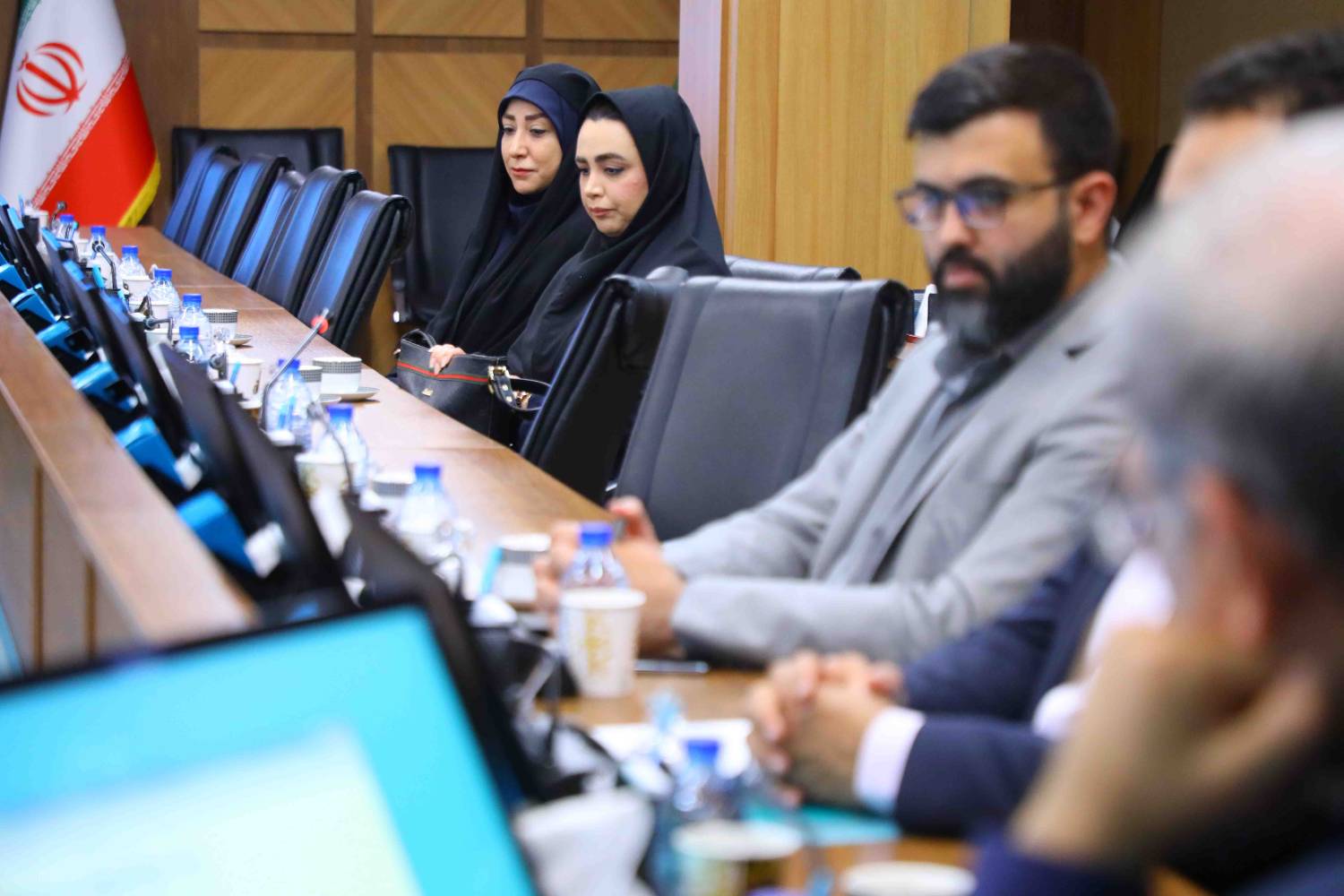 تجلیل مدیرعامل بانک دی از اقدام شایسته کارمند این بانک