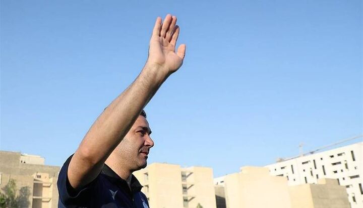 نکونام برای جذب یک لژیونر شخصا اقدام کرد نکونام برای جذب یک لژیونر شخصا اقدام کرد