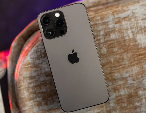 تحلیلگران خبر از افزایش قیمت آیفون ۱۵ پرو مکس میدهند تحلیلگران خبر از افزایش قیمت آیفون ۱۵ پرو مکس میدهند