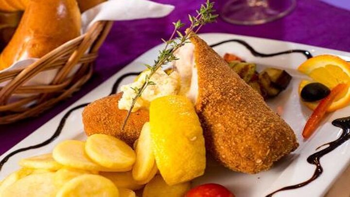 سفری به دنیای طعم و بوی غذاهای محلی بالکانی سفری به دنیای طعم و بوی غذاهای محلی بالکانی