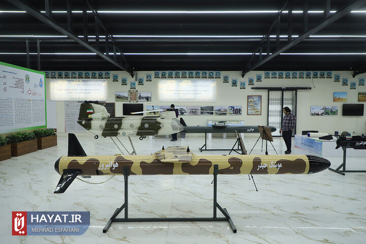 تشریح دستاوردهای بالگردی هوانیروز ارتش در قالب موزه