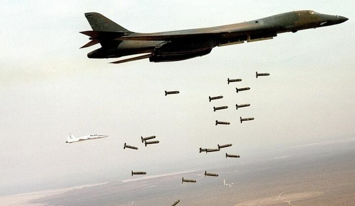 پشت پرده تصمیم آمریکا برای ارسال بمب خوشه ای به اوکراین پشت پرده تصمیم آمریکا برای ارسال بمب خوشه ای به اوکراین