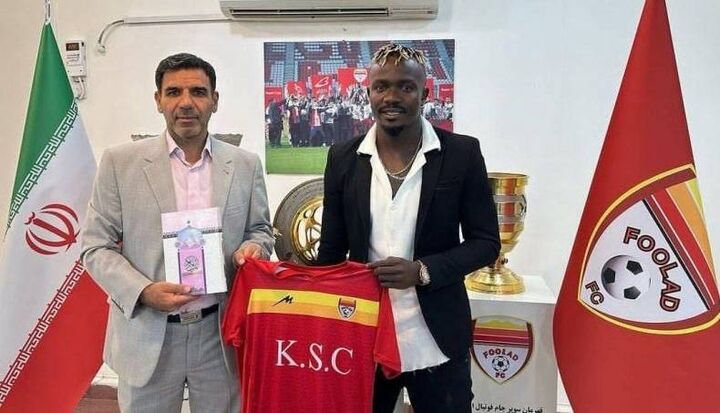 مهاجم سابق سرخابیها به فولاد پیوست مهاجم سابق سرخابیها به فولاد پیوست