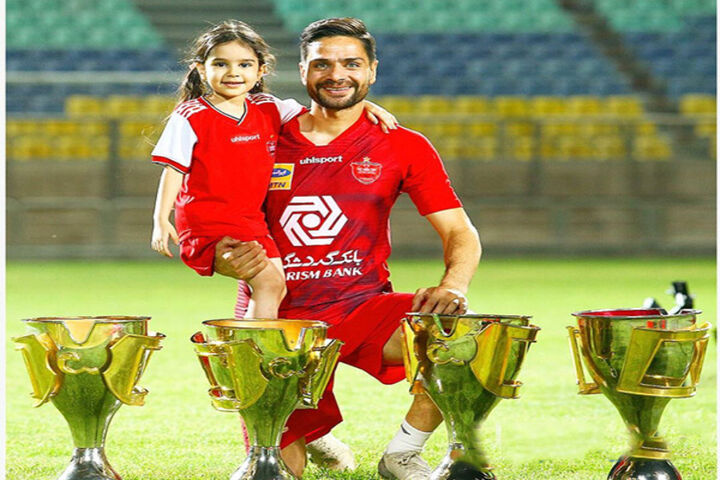 تقدیر خاص سایت باشگاه پرسپولیس از کامیابینیا تقدیر خاص سایت باشگاه پرسپولیس از کامیابینیا