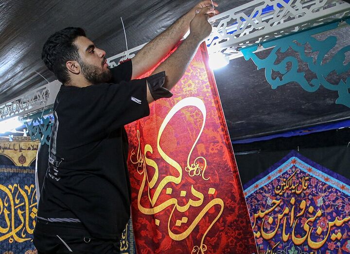 حضور تیمهای بازرسی در محل برگزاری نمایشگاه « عطر سیب» / نصب برچسب قیمت و مشخصات فنی بر روی کالاها الزامی است حضور تیمهای بازرسی در محل برگزاری نمایشگاه « عطر سیب» / نصب برچسب قیمت و مشخصات فنی بر روی کالاها الزامی است