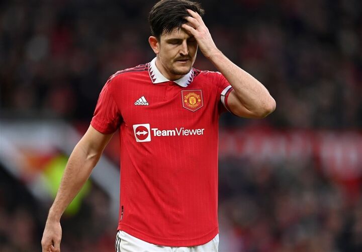 منچستریونایتد رسماً مگوایر را در لیست فروش گذاشت منچستریونایتد رسماً مگوایر را در لیست فروش گذاشت