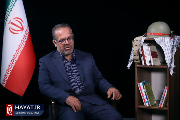 ایجاد ۲۰۰ کتابخانه دفاع مقدس با اجرای «طرح شمس» در سراسر کشور ایجاد ۲۰۰ کتابخانه دفاع مقدس با اجرای «طرح شمس» در سراسر کشور