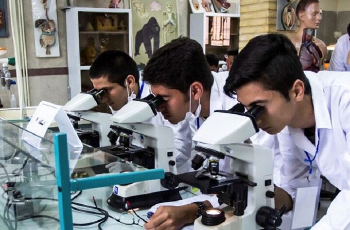 هفت هزار نخبه مورد حمایت کمیته امداد امام خمینی(ره) هستند هفت هزار نخبه مورد حمایت کمیته امداد امام خمینی(ره) هستند