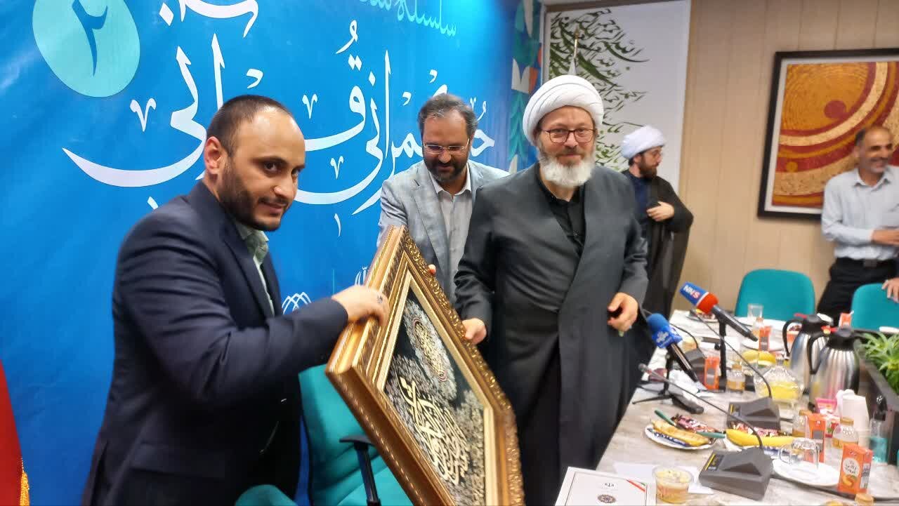 در بیان روایتها نیازمند یک نظامسازی مبتنی بر تفکر دینی و اسلامی هستیم