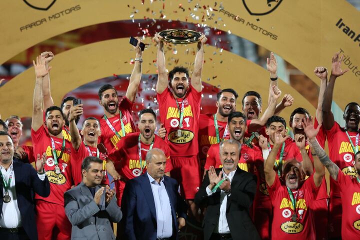 سوپرکاپ هفته اول در دستان پرسپولیسی ها سوپرکاپ هفته اول در دستان پرسپولیسی ها