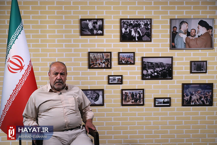 حضور پنج تن از اسرای عراقی جنگ تحمیلی در پایگاه خبری حیات
