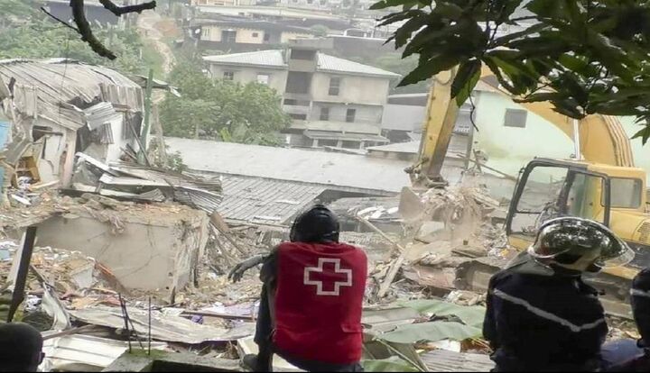 افزایش شمار قربانیان فرو ریختن ساختمان در کامرون به ۳۳ نفر افزایش شمار قربانیان فرو ریختن ساختمان در کامرون به ۳۳ نفر