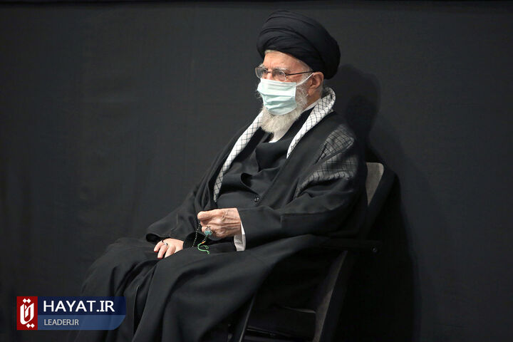 اولین شب مراسم عزاداری حضرت اباعبدالله الحسین (علیهالسلام) با حضور رهبر انقلاب
