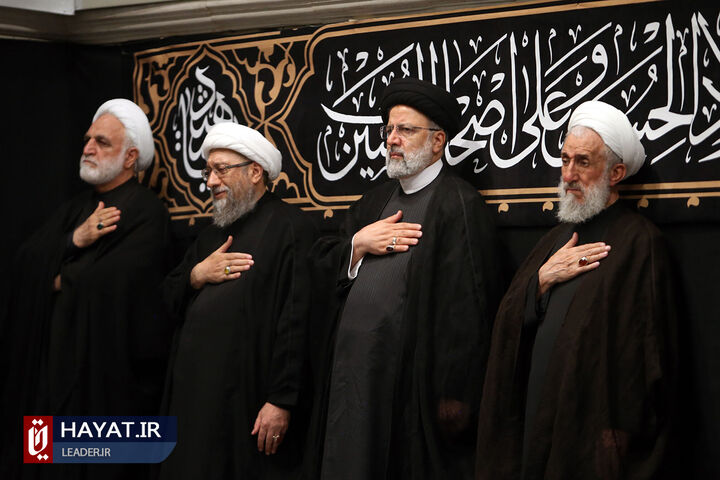 اولین شب مراسم عزاداری حضرت اباعبدالله الحسین (علیهالسلام) با حضور رهبر انقلاب