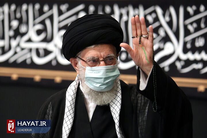 اولین شب مراسم عزاداری حضرت اباعبدالله الحسین (علیهالسلام) با حضور رهبر انقلاب
