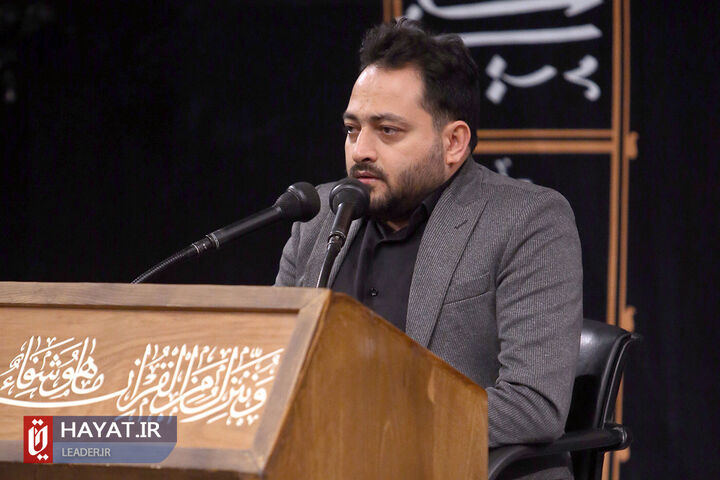 اولین شب مراسم عزاداری حضرت اباعبدالله الحسین (علیهالسلام) با حضور رهبر انقلاب