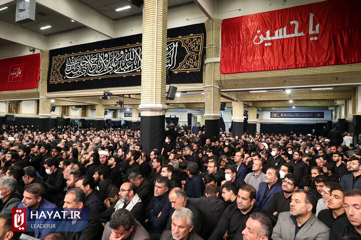 اولین شب مراسم عزاداری حضرت اباعبدالله الحسین (علیهالسلام) با حضور رهبر انقلاب