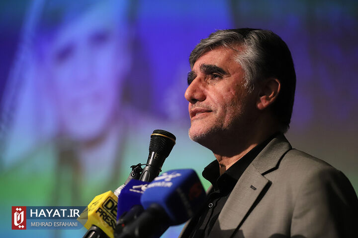 رسانه های دنیا سال های دفاع مقدس را وارونه نشان دادند رسانه های دنیا سال های دفاع مقدس را وارونه نشان دادند