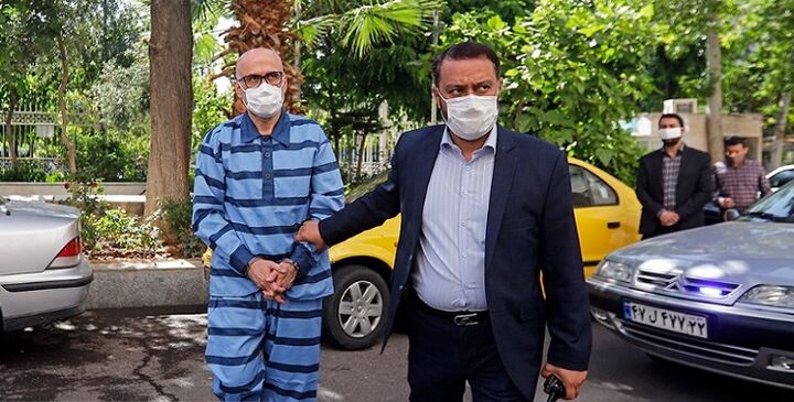 محکومیت قطعی طبری به ۱۲ و نیم سال حبس و تحمل ۷۴ ضربه شلاق محکومیت قطعی طبری به ۱۲ و نیم سال حبس و تحمل ۷۴ ضربه شلاق