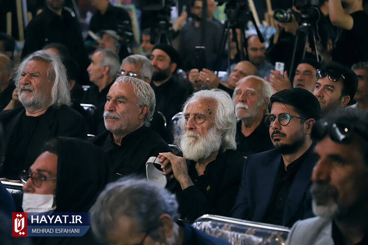 تشییع پیکر شهید گمنام در وزارت فرهنگ و ارشاد اسلامی