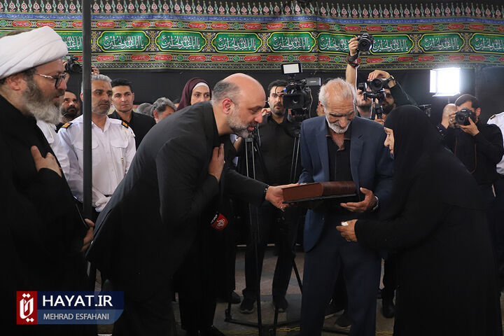 تشییع پیکر شهید گمنام در وزارت فرهنگ و ارشاد اسلامی