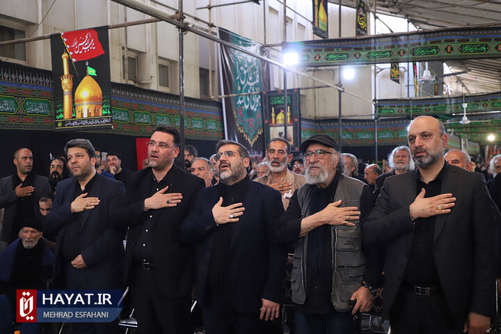 تشییع پیکر شهید گمنام در وزارت فرهنگ و ارشاد اسلامی