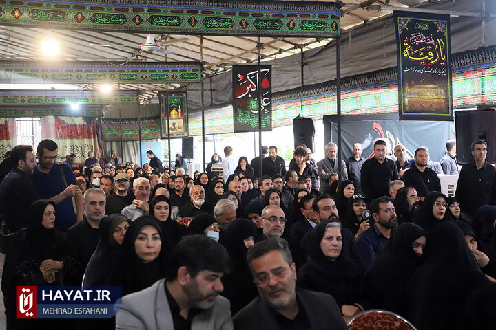 تشییع پیکر شهید گمنام در وزارت فرهنگ و ارشاد اسلامی