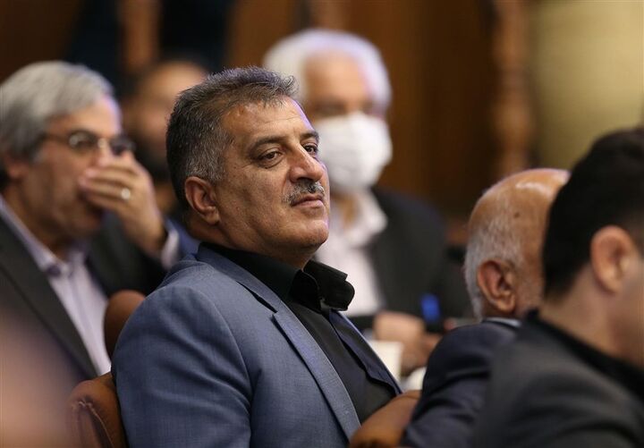 صیامی: حرفهای داوری به دور از اخلاق و انصاف است/ رأیگیری باید مخفی انجام میشد، مرا هم دعوت میکردند صیامی: حرفهای داوری به دور از اخلاق و انصاف است/ رأیگیری باید مخفی انجام میشد، مرا هم دعوت میکردند