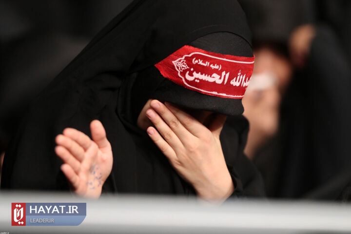 مراسم عزاداری شب عاشورای حسینی با حضور رهبر انقلاب