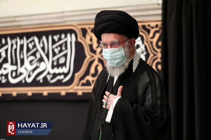 مراسم عزاداری شب عاشورای حسینی با حضور رهبر انقلاب