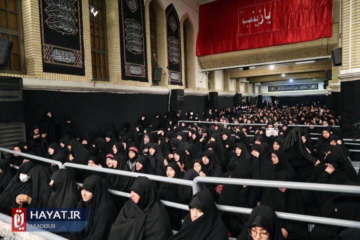 مراسم عزاداری شب عاشورای حسینی با حضور رهبر انقلاب