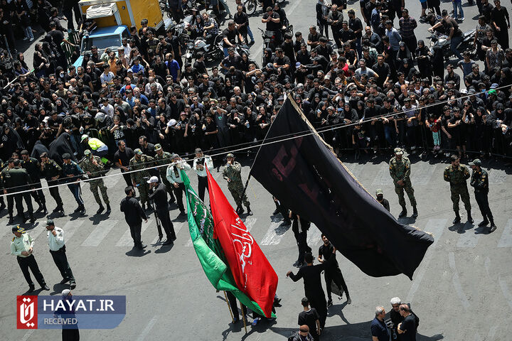 مراسم عزاداری ظهر عاشورا در تهران