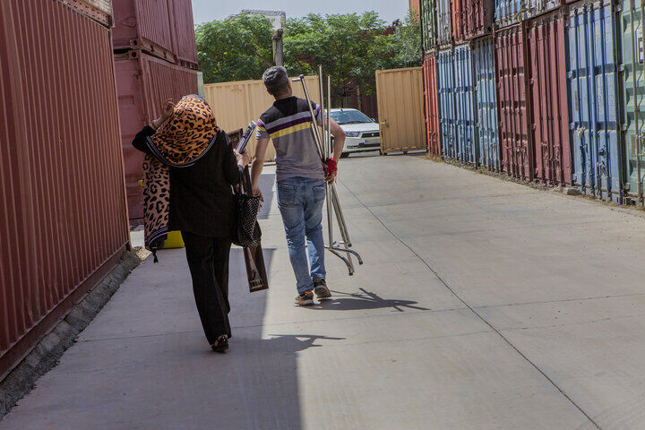 بعد از بامخوابی زنگ خطر کانتینرخوابی هم به صدا در آمد!/ متولی تامین مسکن خانواده ایرانی چه کسی است؟ بعد از بامخوابی زنگ خطر کانتینرخوابی هم به صدا در آمد!/ متولی تامین مسکن خانواده ایرانی چه کسی است؟