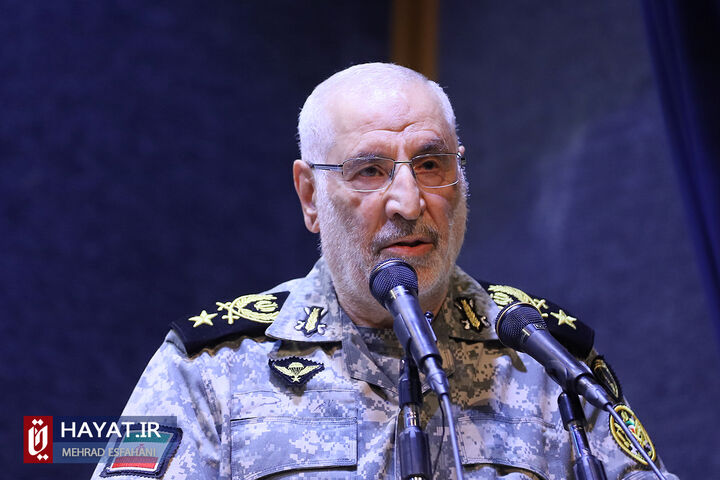 رجوی به درک واصل شده است/ منافقین حیات انگلی دارند رجوی به درک واصل شده است/ منافقین حیات انگلی دارند