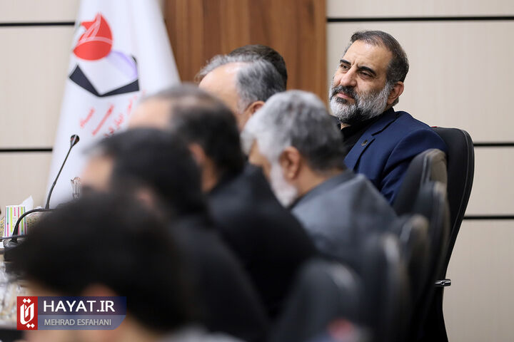 جلسه دبیر شورای عالی انقلاب فرهنگی و شورای معاونین بنیاد شهید